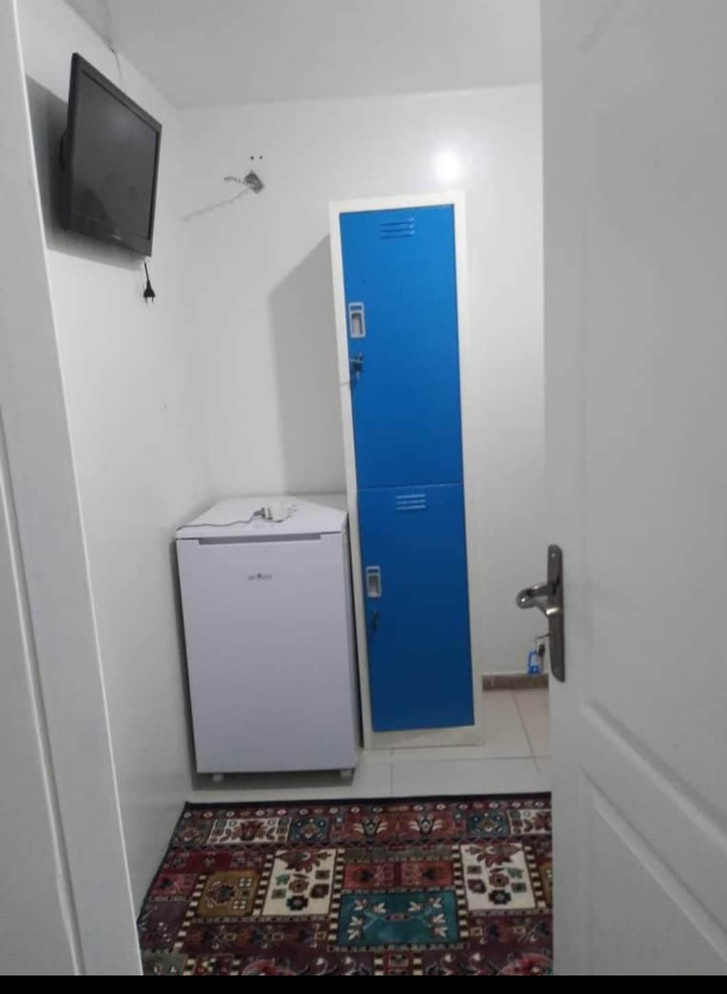 حیاط و فضای عمومی